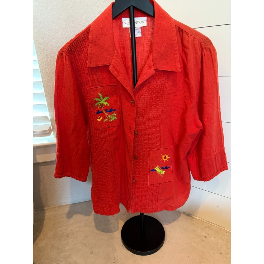 Momentum Red Embroidered Cotton Button-Up‎ Top Sz Small Made in USA
